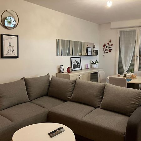 Appartement Avec Parking & Linge Inclus & Local Velos Blois Exterior foto