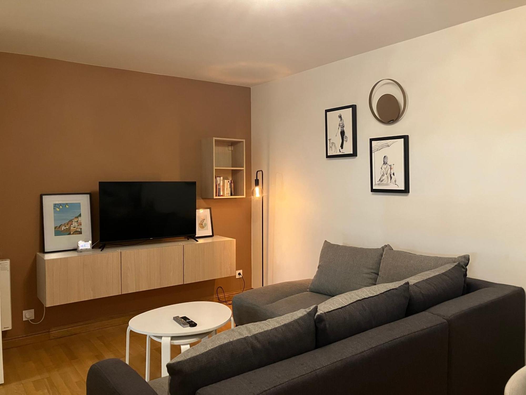 Appartement Avec Parking & Linge Inclus & Local Velos Blois Exterior foto